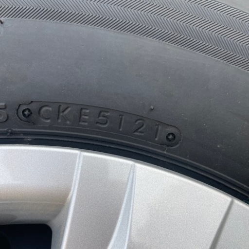 ハイエース新車外し　195/80R15