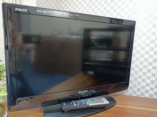 ☆テレビ☆シャープ液晶カラーテレビ　2011年製