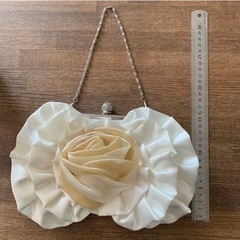 結婚式　パーティ　小物　3way バッグ　ストール　コサージュ　ブローチ　髪飾りの画像