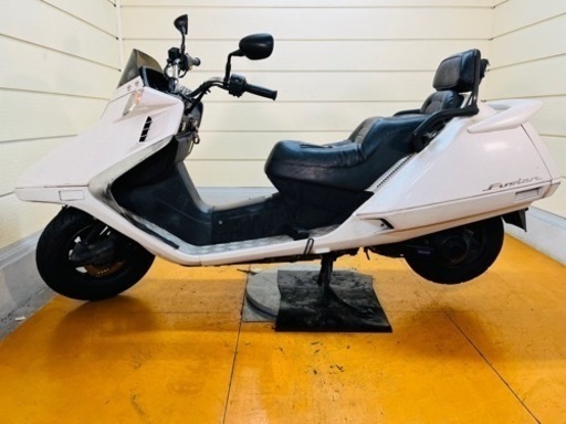 30497km MF02 フュージョン