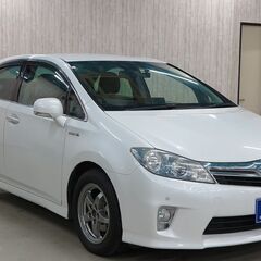 金利タダ！ハイブリッドセダン！燃費もイイんです！