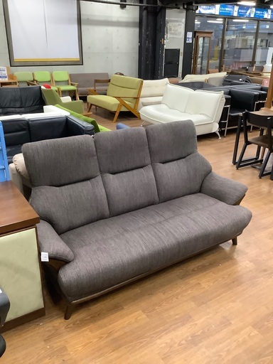 3人掛けソファー　ブラウン　売場展開中！！！