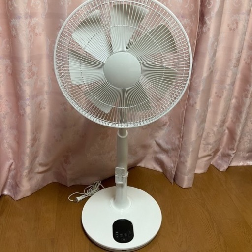 美品！シロカ　siroca  DCモーター扇風機　リモコン付き　32段階風量調節　説明書付き