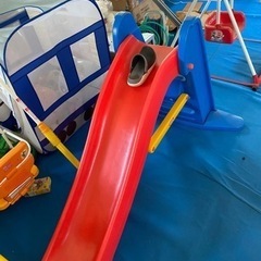 滑り台の画像