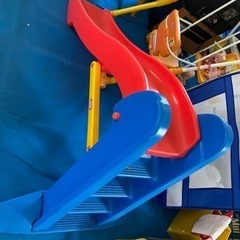 滑り台の画像