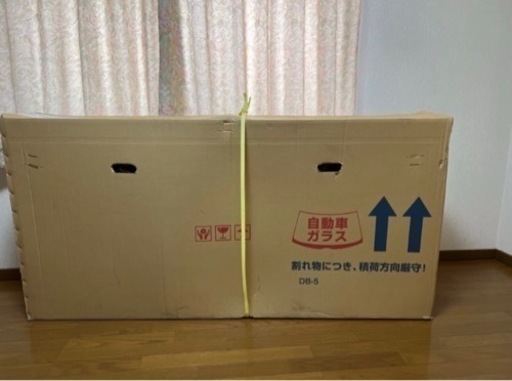 自動車 フロントガラス