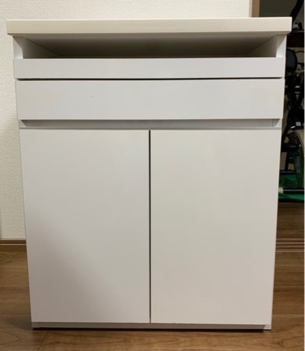 パソコン台　GW中に引取り希望