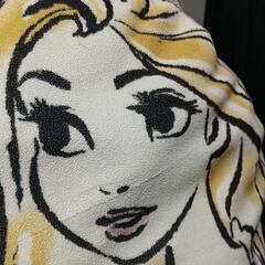 ラプンツェル クッション  30cmの画像
