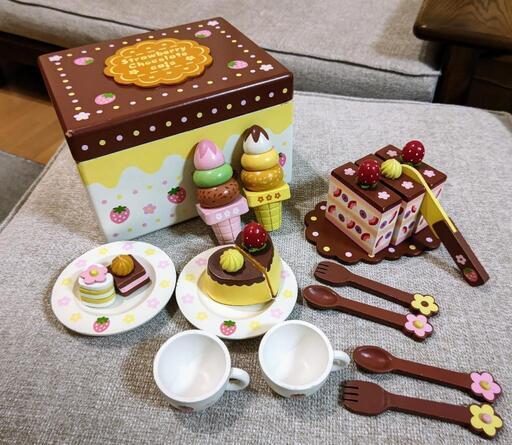 【最終お値下】マザーガーデン 野いちごおままごと チョコレートカフェ 木製