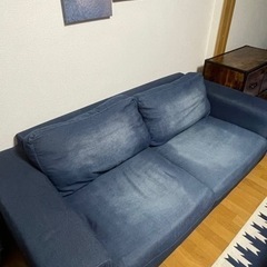 ウォッシュドデニム　3人掛けソファ　モダンデコの画像