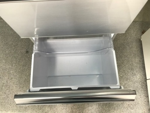 取引中　AQUA ノンフロン冷凍冷蔵庫　2017年製　415L 5ドア　程度良好　アクア　容量大