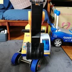 ショベルカー乗り物の画像