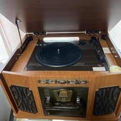 ♫最終値下げ❗️メーカー不明レトロ調レコード、CD.カセット、ラ...