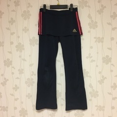 adidas アディダス　スカート付き　ジャージ　レディース