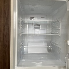 SHARP 冷蔵庫の画像