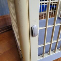 プラスチックのケージの画像