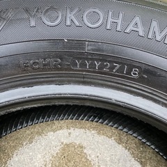 【相模原南区にて手渡し希望】ヨコハマ ブルーアース Yokohama BluEarth E70 175/70R14 1本 8分山 深溝6.8mmの画像