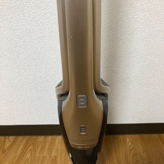 エレクトロラックス コードレス 掃除機 エルゴラピード リチウム 3-in-1 プレミアム 北欧デザイン 約48分稼働 ソフトサンド ZB3324Bの画像