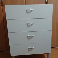 衣類収納タンス （取引中です）