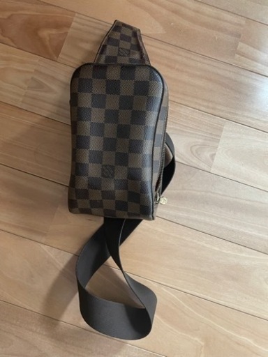 LOUIS VUITTON ショルダーバッグ