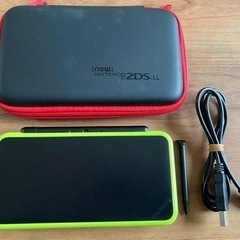 Newニンテンドー2DS LL ブラック×ライム