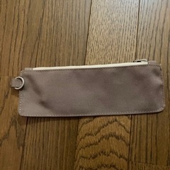 ペンケース　筆箱　亀のピンバッジ付き　美品の画像