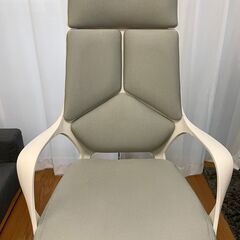 5/30まで【美品】LOWYA　立体ハイバックデザイン オフィスチェア [幅63/座面高43～51]の画像