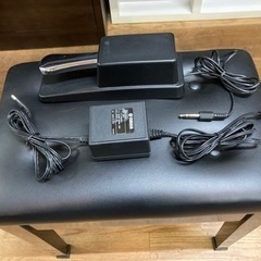 ヤマハ 電子ピアノ P-70 イス付 中古の画像