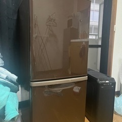 (予約中)引っ越しのため無料でお譲りします。