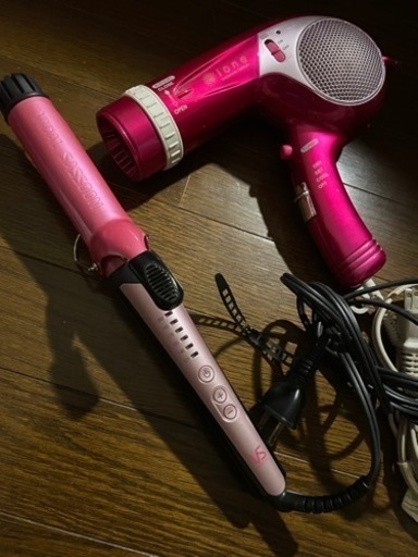ヘアアイロンとドライヤーセット