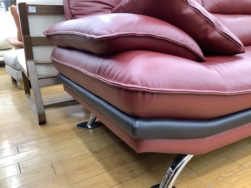 ニトリ　コーナーソファー　レザー　レッド