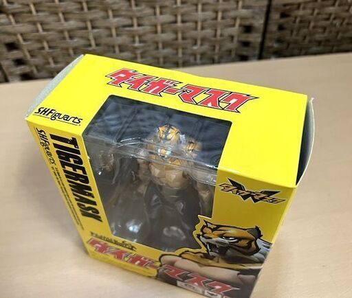 未開封 バンダイ S.H.Figuarts 新・格闘素体 FIGHTING BODY タイガーマスク 可動フィギュア  ☆ 札幌市白石区 白石店