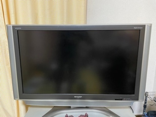SHARP AQUOS 37インチ