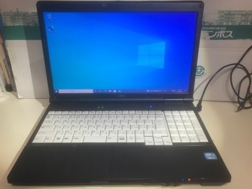 FUJITSU LIFEBOOK A572/FX