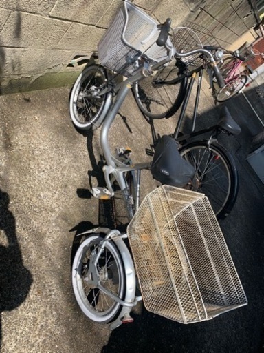 ブリヂストン　3輪　自転車