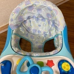 ベビーウォーカー　歩行器の画像