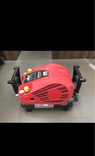 MAX エアーコンプレッサー AK-LL 9700E