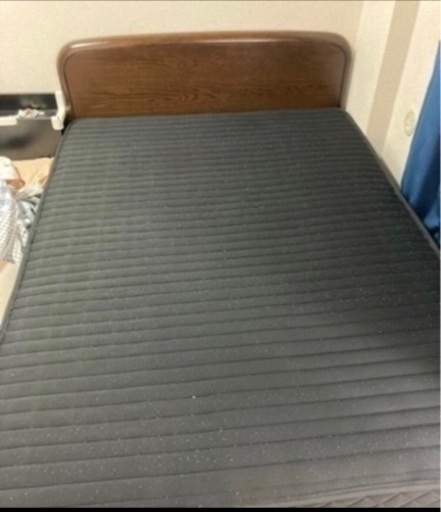 セミダブルベッド　マットレス付き