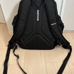 BURTONのリュック！収納抜群！！綺麗に使ってました。の画像