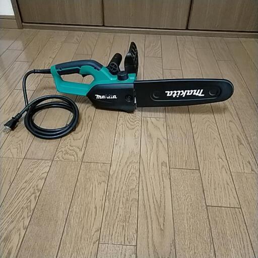 【取引中】マキタ　電動チェーンソー（M502)(250mm）