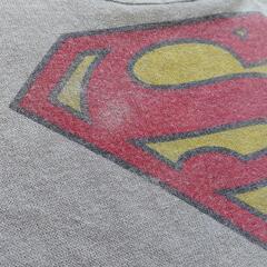 SUPER GIRL ロゴ入りニットLの画像