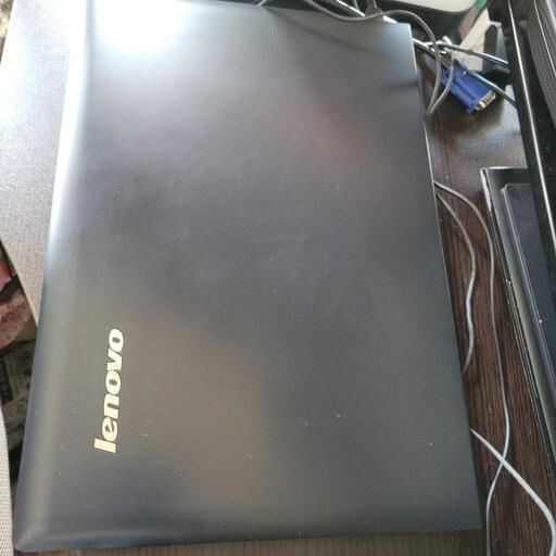 HDD500GB   メモリー8GB 15型