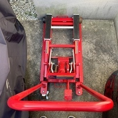 MACTOOLSバイクジャッキの画像