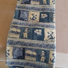 (完了)猫とおじさん柄　幅広ネクタイ