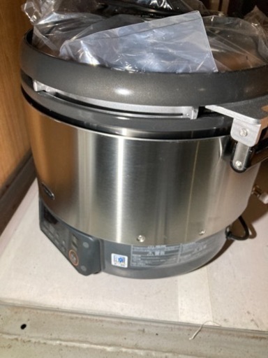 ガス炊飯器 三升炊き 新品