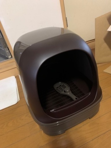 【新品】花王 ニャンとも清潔トイレセット [約1か月分チップ・シート付] ドームタイプ ブラウン