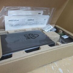 未使用品 美品 シスコシステムズ CISCO SF110D-08　8ポートギガビットデスクトップスイッチハブ パソコンLANの画像
