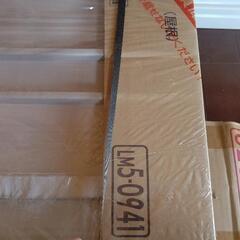 ヨド物置、エルモ左右材、屋根材のみ。