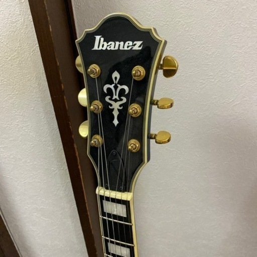 【値下げ中】Ibanez セミアコ　ギター　美品