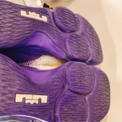 NIKEバスケシューズ　28.5の画像